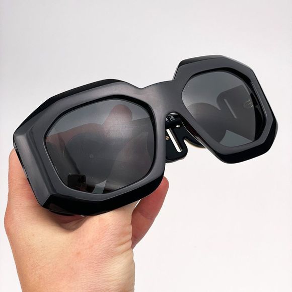 Versace VE4424U GB1/87 Sunglasses MAXI MEDUSA Black Gray Oversized Unisex - Picture 12 of 13